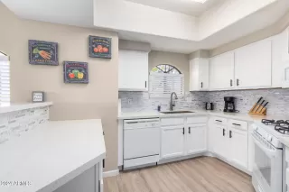 Photo #3: 6656979 Listing 