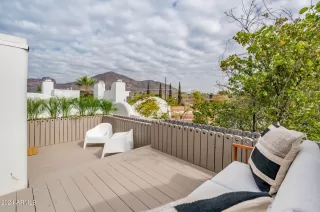 Photo #6: 6656983 Listing