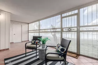 Photo #5: 6656991 Listing 