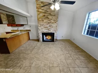 Photo #6: 6657025 Listing 