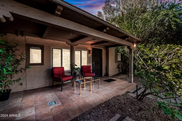 MLS: 6657409 Condo For Sale