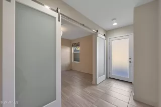 Photo #3: 6657413 Listing 