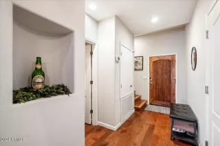 Photo #4: 6657450 Listing