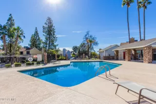 Photo #4: 6657537 Listing