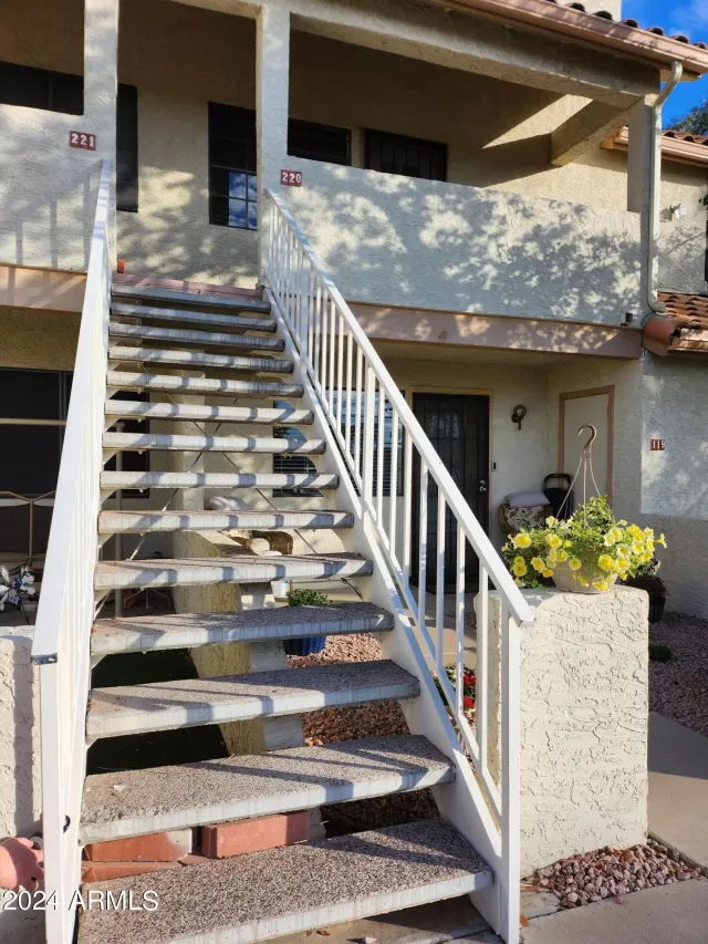 MLS: 6657552 Condo For Sale