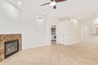 Photo #5: 6657783 Listing