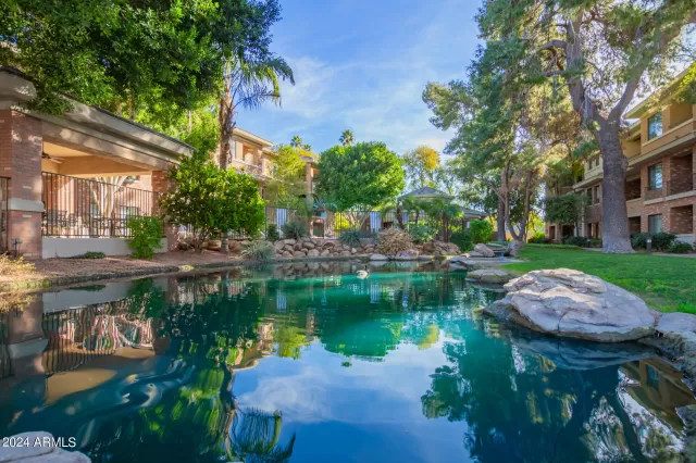 MLS: 6658003 Condo For Sale