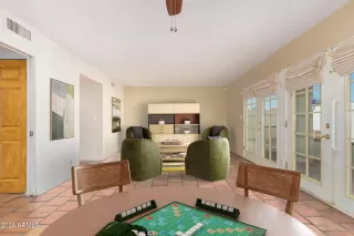 Photo #2: 6658018 Listing