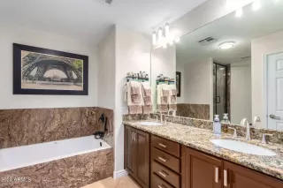 Photo #3: 6658406 Listing 