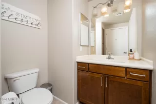 Photo #5: 6658547 Listing