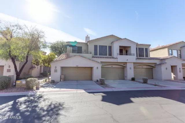 MLS: 6658573 Condo For Sale