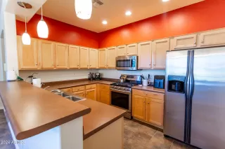 Photo #3: 6658573 Listing