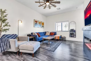 Photo #1: 6658599 Listing