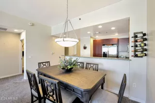 Photo #5: 6658617 Listing 