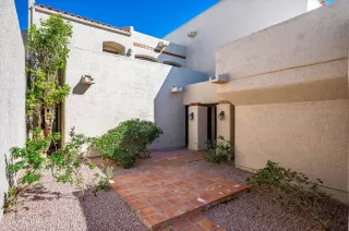 Photo #1: 6658619 Listing 