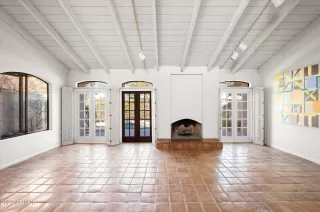 Photo #4: 6658619 Listing 