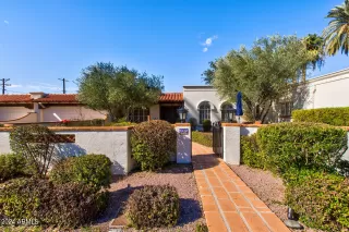 Photo #4: 6658707 Listing