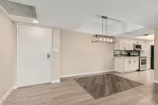 Photo #1: 6658753 Listing 