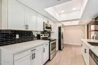 Photo #5: 6658753 Listing 