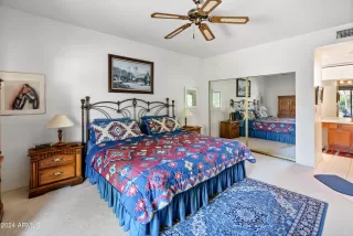 Photo #4: 6658790 Listing