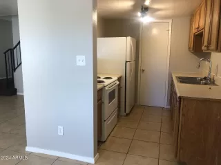 Photo #2: 6658805 Listing