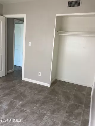 Photo #6: 6658805 Listing