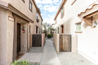 Photo #2: 6658848 Listing