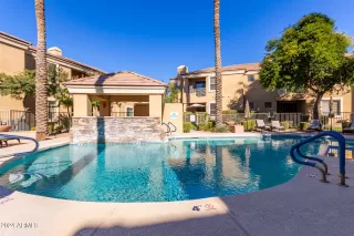 Photo #3: 6658884 Listing