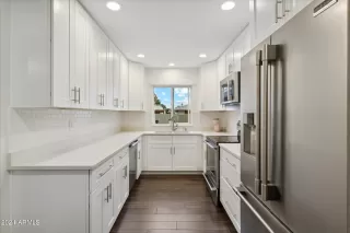 Photo #2: 6659082 Listing 