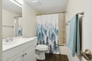 Photo #6: 6659082 Listing 