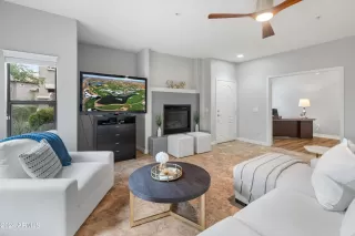 Photo #5: 6659113 Listing