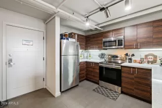 Photo #2: 6659272 Listing 