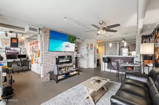 Photo #4: 6659272 Listing 