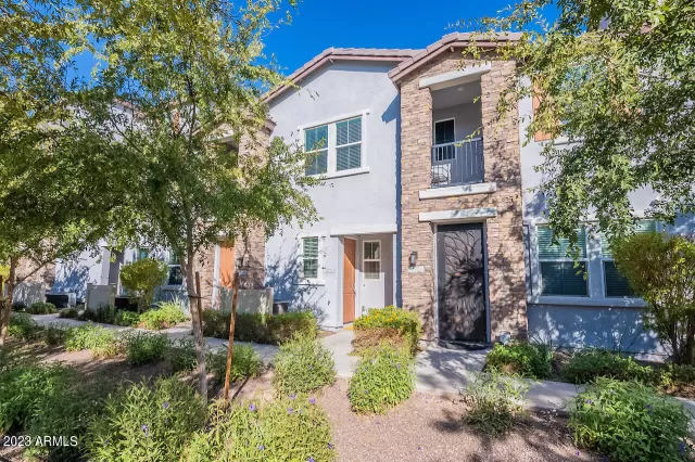 MLS: 6659306 Condo For Sale