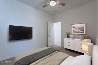 Photo #5: 6659306 Listing