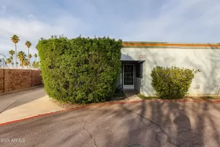 More Details about MLS # 6659314 : 7104 N 63RD DRIVE