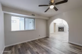 Photo #5: 6659314 Listing