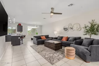 Photo #2: 6659381 Listing