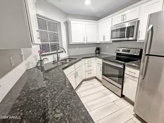 Photo #2: 6659437 Listing