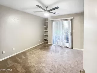 Photo #5: 6659437 Listing