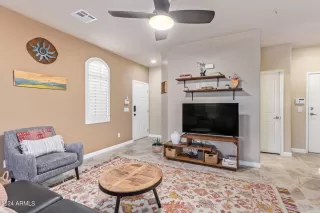 Photo #1: 6659440 Listing