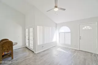 Photo #6: 6659558 Listing 