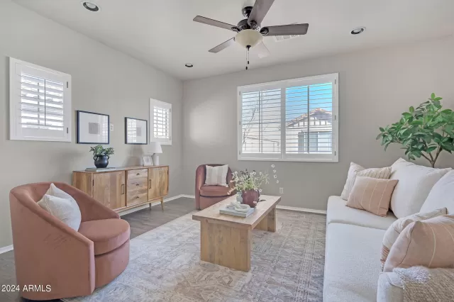 MLS: 6659588 Condo For Sale