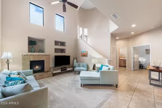 Photo #4: 6659720 Listing