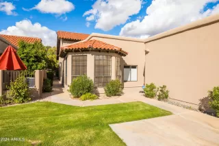 Photo #2: 6660015 Listing 