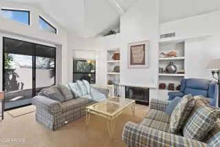 Photo #6: 6660015 Listing 
