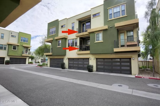 MLS: 6660149 Condo For Sale