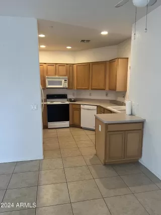 Photo #4: 6660237 Listing 