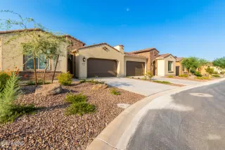 Photo #1: 6660365 Listing 