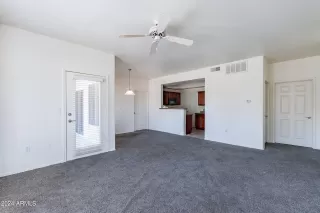 Photo #5: 6660654 Listing 